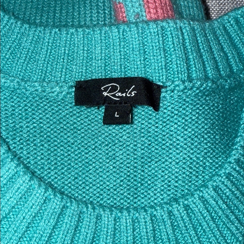 ADORABLE Flowe Power Rails Zoey Intarsia Sweater
EUC no stains, tears or piling - Picture 4 of 6